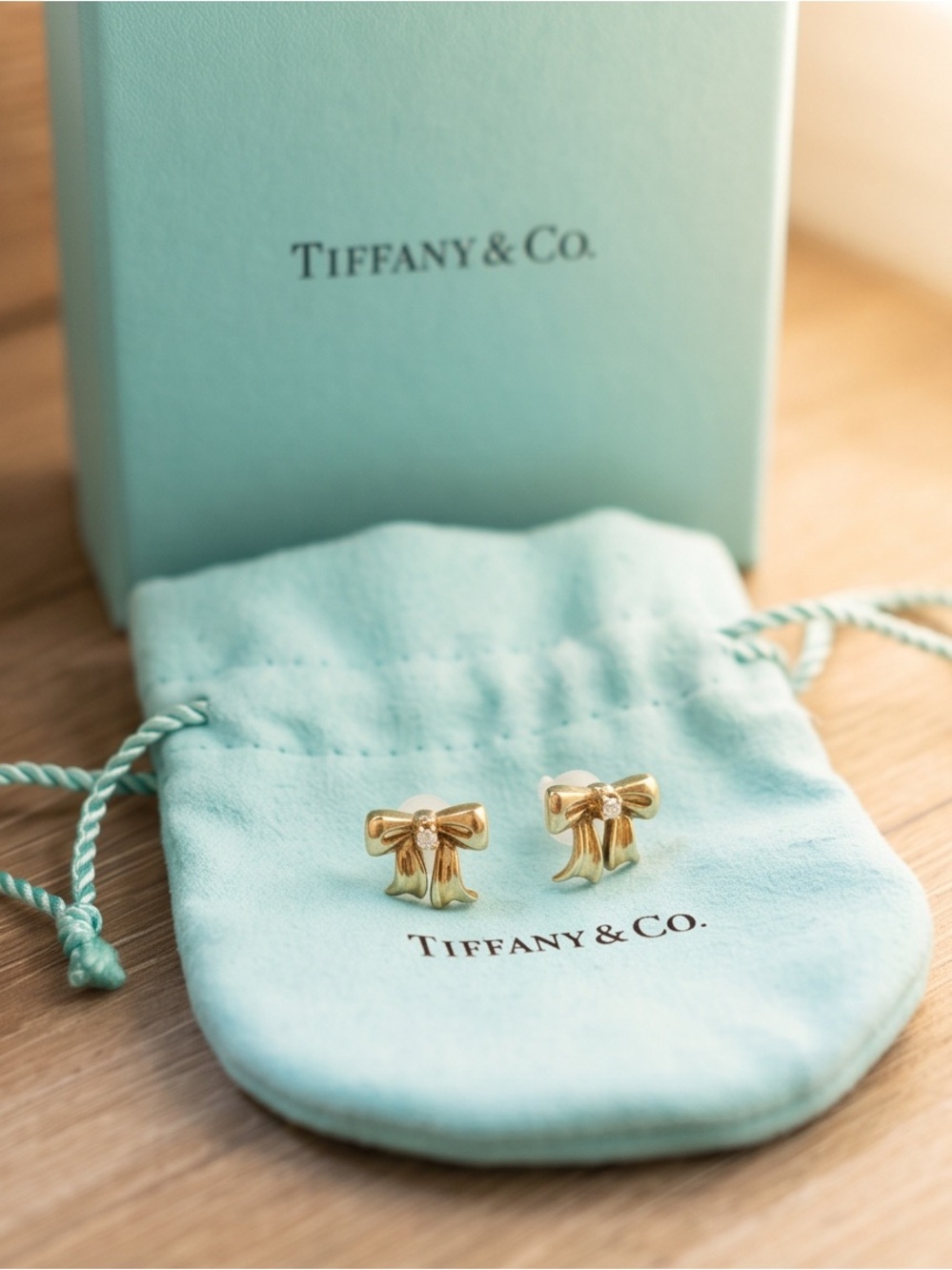 Tiffany & Co. Yellow Gold Bow Stud Earrings with Tiffany Blue Pouch